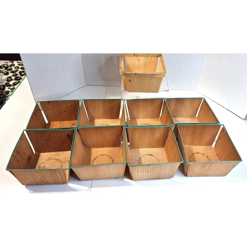 9 Vintage Pacific States Box & Basket Co Wood Berry Baskets Teal Green Rim Pint